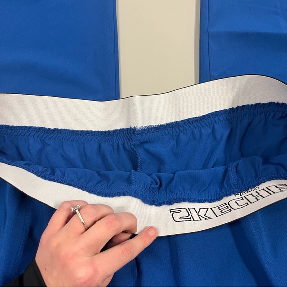 NWT Skechers Women’s Royal Blue Straight Leg Scrub Pants Size XLP - Picture 3 of 7